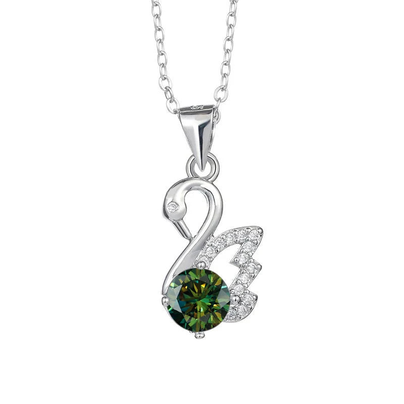 Swan Elegance: collana con ciondolo in moissanite in argento sterling 925