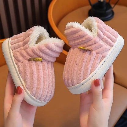 ❄️ SnugSteps™ – Kids’ Winter Slippers, Anti-Slip & Plush Lined