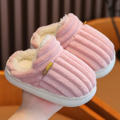 ❄️ SnugSteps™ – Kids’ Winter Slippers, Anti-Slip & Plush Lined