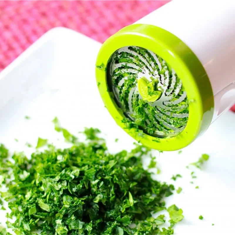 Multi-Purpose Herb & Spice Cutter